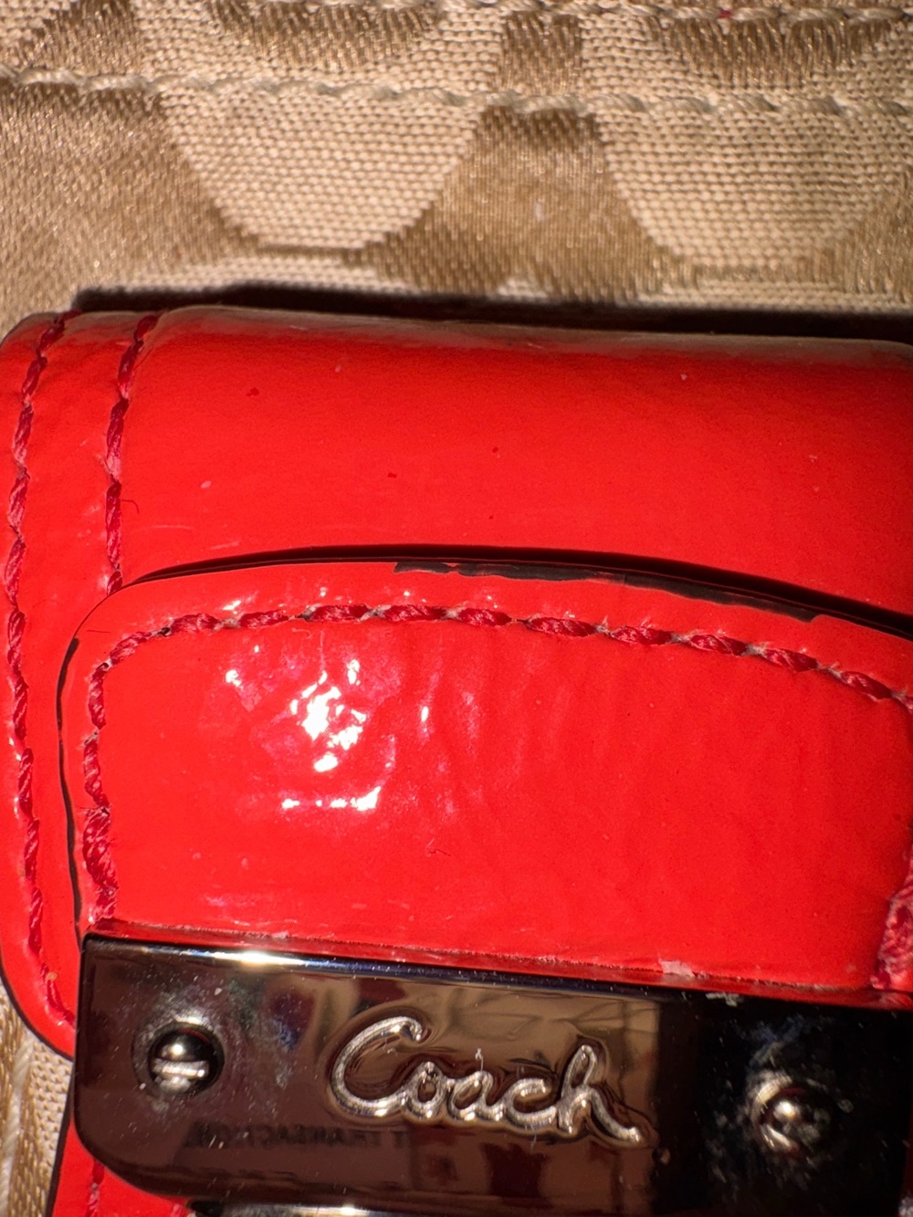 Coach Poppy Signature Floral Sequin Swingpack 47075 - Picture 9 of 9